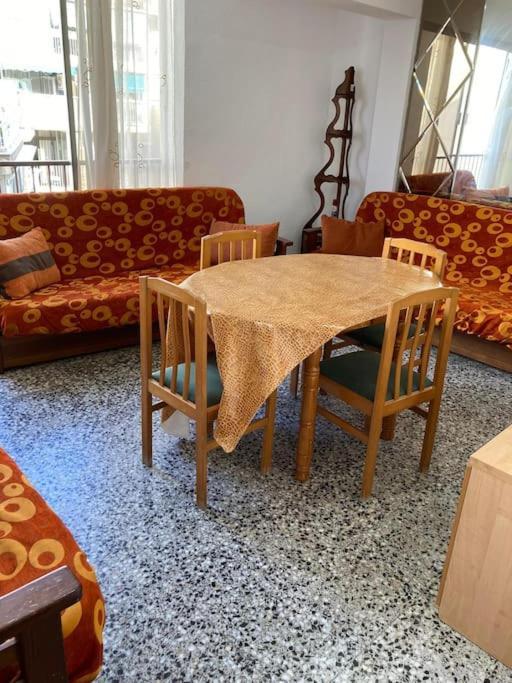 Апартаменты Apartamento Cerca De La Playa Бенидорм Экстерьер фото